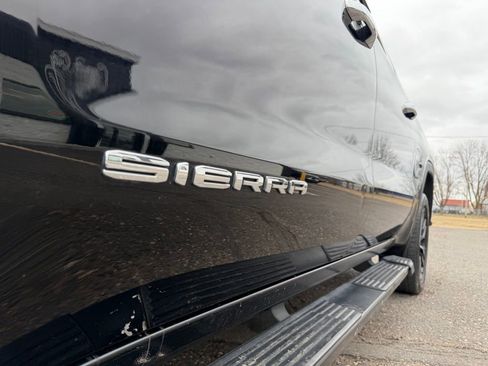 Used 2020 GMC Sierra 1500 SLT w/ SLT Convenience Package AWD/4WD image 19