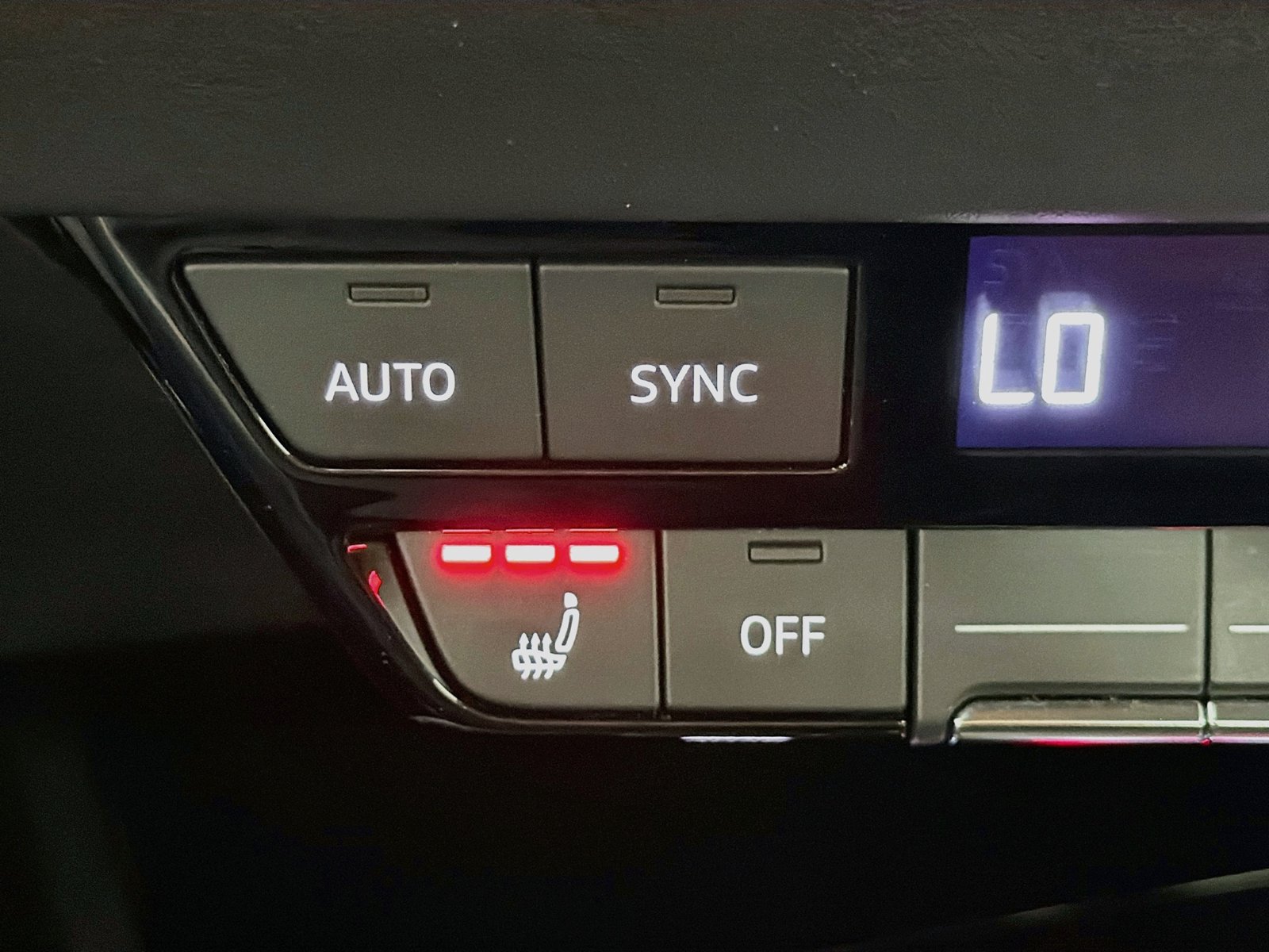 Certified 2023 Audi Q4 e-tron Premium Plus w/ Premium Plus AWD/4WD image 20