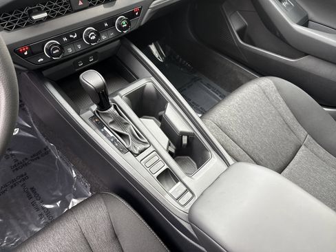 Certified 2023 Honda Accord EX image 26