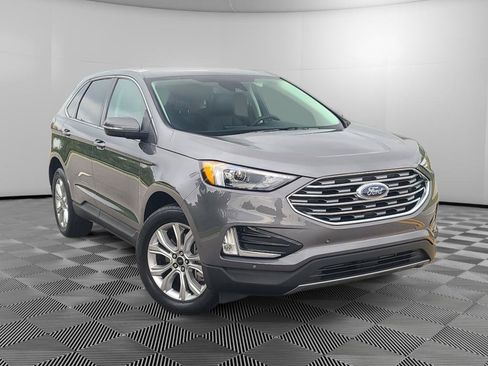 Used 2024 Ford Edge Titanium AWD/4WD image 5