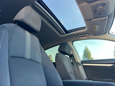 Used 2018 Honda Civic EX image 16