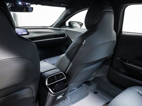 Used 2023 Lucid Air Pure AWD/4WD image 41