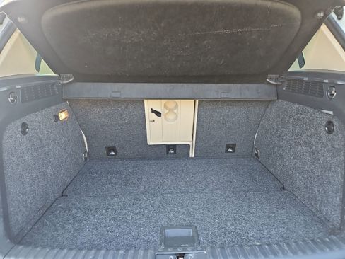 Used 2015 Volkswagen Tiguan SEL image 19