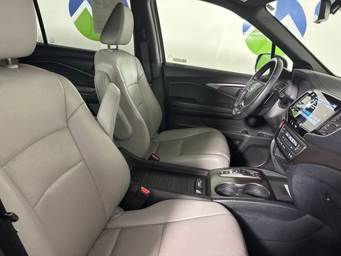 Used 2023 Honda Passport EX-L image 29