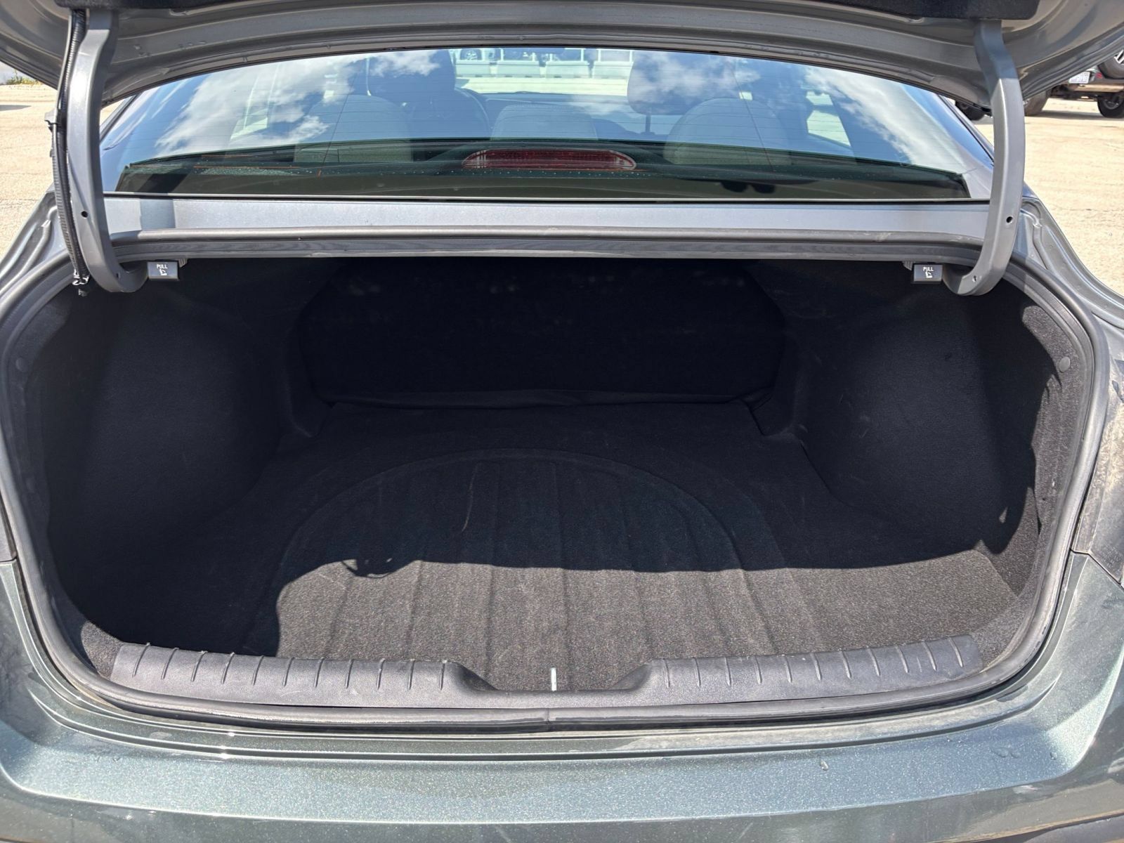 Used 2026 Hyundai Elantra Sport FWD image 29