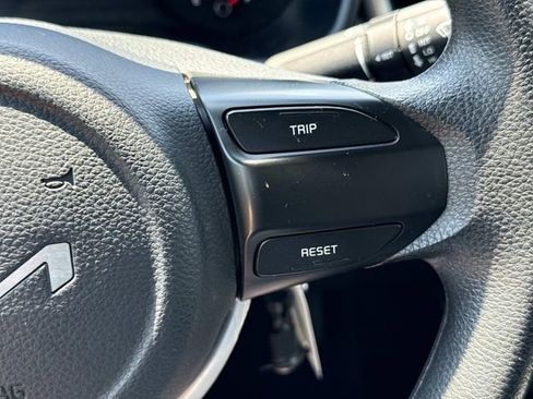 Used 2023 Kia Rio LX FWD image 23