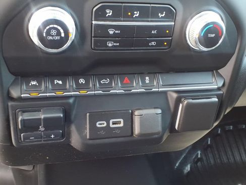 Used 2024 GMC Sierra 1500 Pro w/ Pro Value Package AWD/4WD image 27