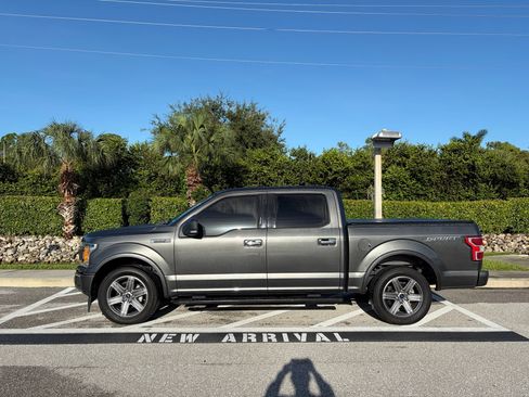 Used 2018 Ford F150 XLT w/ Equipment Group 301A Mid RWD image 11