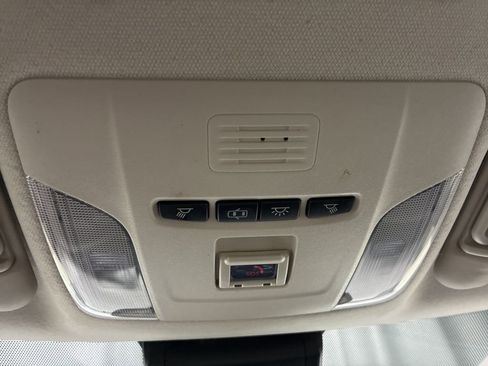 Used 2022 Toyota Corolla LE image 20