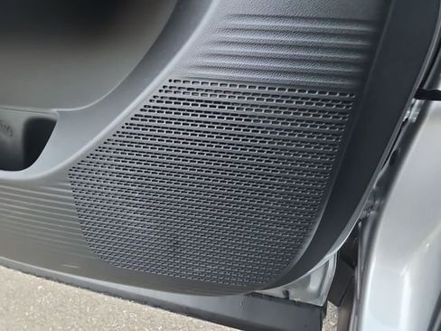 Used 2025 Hyundai Santa Fe SE image 40