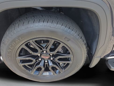 Used 2025 GMC Sierra 1500 Elevation w/ Elevation Premium Package RWD image 30