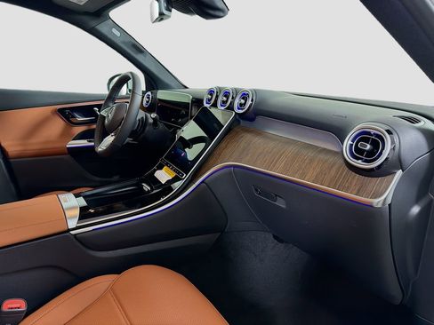 New 2026 Mercedes-Benz GLC 300 4MATIC image 32