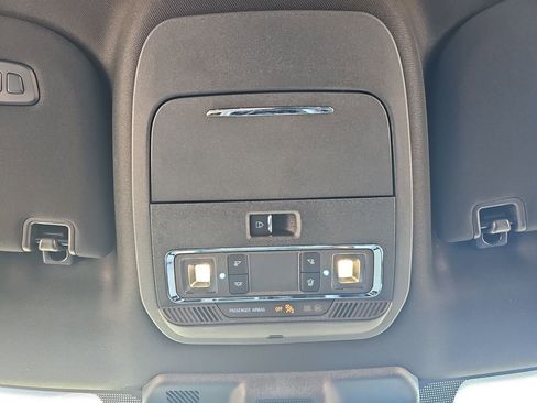 New 2025 Ford F150 Lariat w/ Equipment Group 502A High image 31