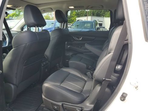 Used 2026 Subaru Ascent Touring w/ Popular Package #1 AWD/4WD image 14