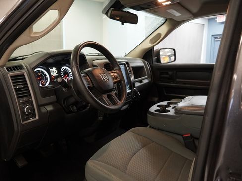 Used 2014 RAM 1500 Express image 6