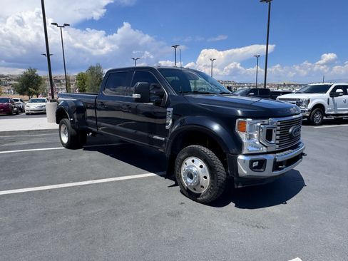 Used 2020 Ford F450 Lariat w/ Lariat Value Package AWD/4WD image 5