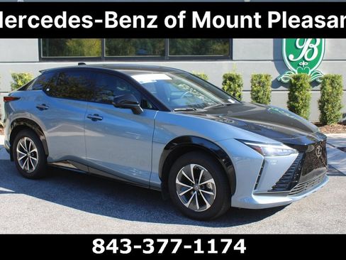 Used 2023 Lexus RZ 450e Premium image 2