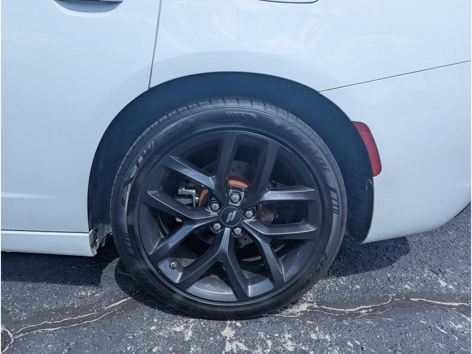 Used 2022 Dodge Charger SXT w/ Blacktop Package RWD image 9