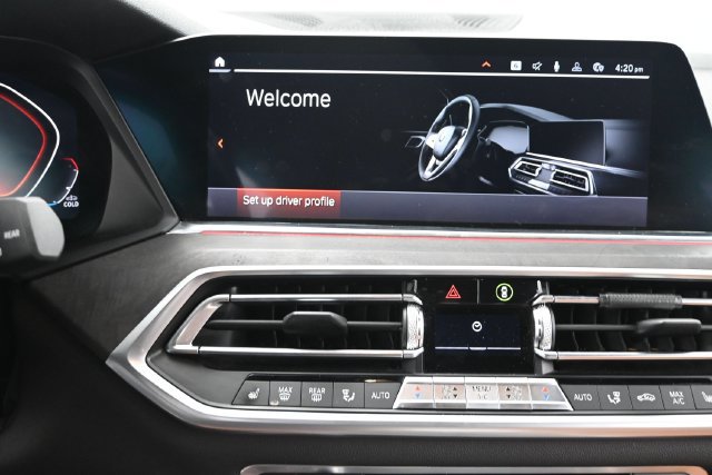 Used 2019 BMW X5 xDrive40i w/ M Sport Package AWD/4WD image 13