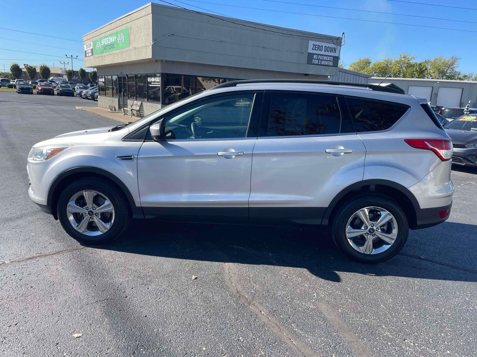 Used 2016 Ford Escape SE w/ Equipment Group 201A AWD/4WD image 4