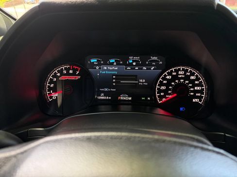 Used 2020 Ford F150 Lariat w/ Equipment Group 502A Luxury AWD/4WD image 18