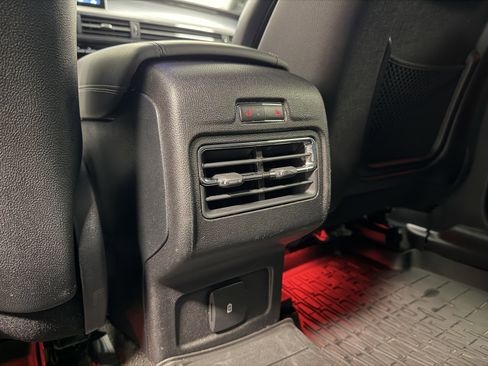 Used 2020 Lincoln Corsair Reserve w/ Equipment Group 201A image 28