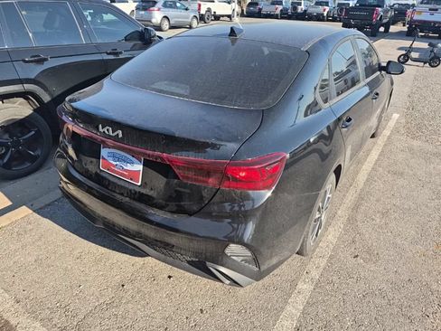 Used 2024 Kia Forte LXS w/ LXS Technology Package FWD image 14