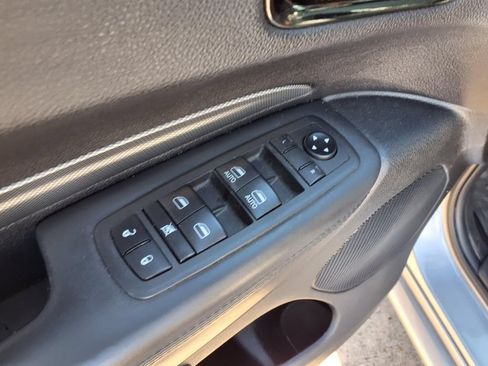 Used 2020 Dodge Durango R/T w/ Blacktop Package RWD image 23