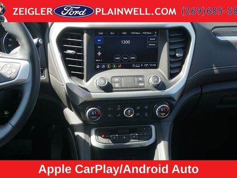 Used 2023 GMC Acadia SLT w/ LPO, Floor Liner Package AWD/4WD image 16