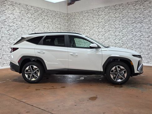 New 2026 Hyundai Tucson SEL image 9