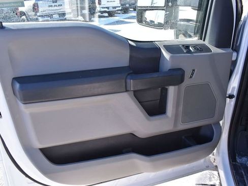 Used 2020 Ford F350 XL w/ Power Equipment Group image 14