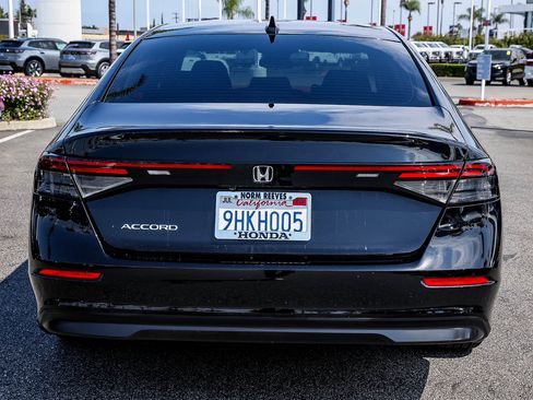Used 2023 Honda Accord EX image 6