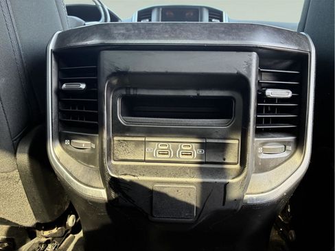 Used 2023 RAM 1500 Big Horn AWD/4WD image 10