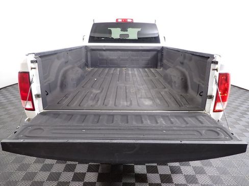 Used 2017 RAM 2500 Tradesman w/ Chrome Appearance Group AWD/4WD image 20