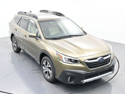 Used 2021 Subaru Outback Limited image 23