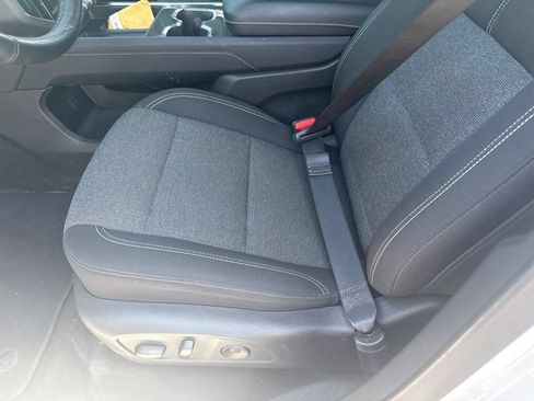 Used 2025 GMC Acadia Elevation FWD image 6