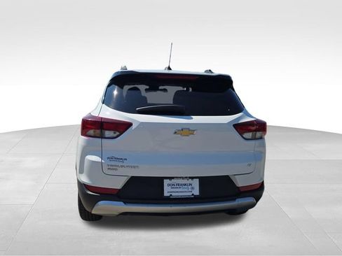 Used 2021 Chevrolet TrailBlazer LT AWD/4WD image 4