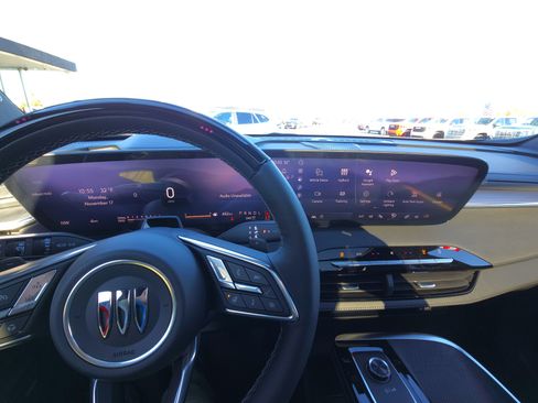 New 2026 Buick Enclave Sport Touring w/ Super Cruise Package image 20