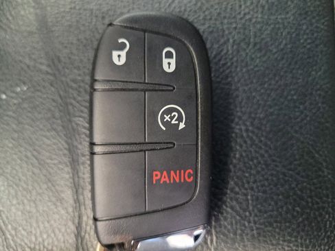 Used 2018 Jeep Compass Trailhawk w/ Leather Interior Group image 32