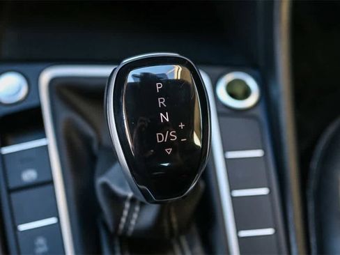 Used 2024 Volkswagen Jetta SE image 21