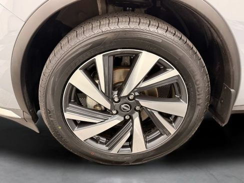Certified 2024 Nissan Murano SL FWD image 12