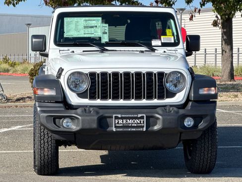 New 2026 Jeep Wrangler Unlimited Sport AWD/4WD image 8