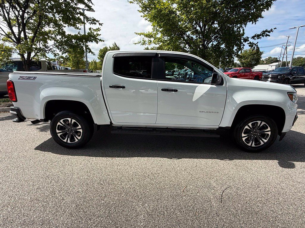 Used 2022 Chevrolet Colorado Z71 w/ Safety Package RWD image 6