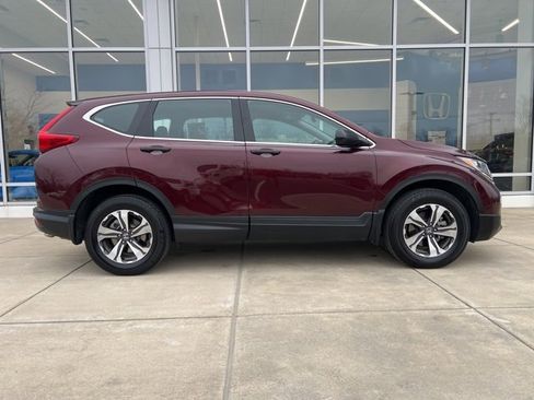 Used 2019 Honda CR-V LX image 2