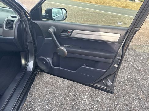 Used 2011 Honda CR-V SE image 22