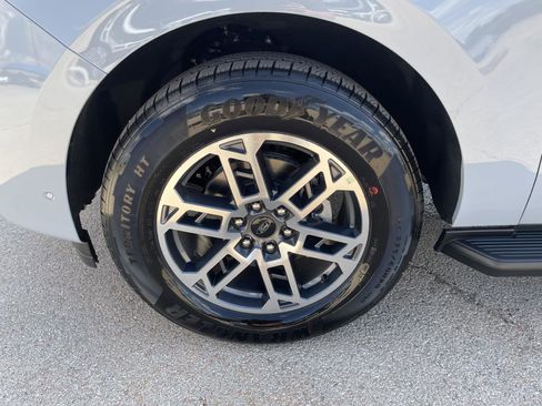 New 2025 Ford Expedition Max Active image 37