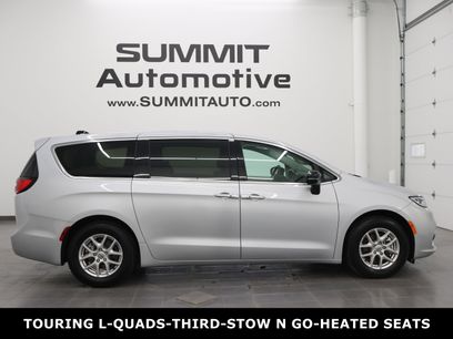 Used 2024 Chrysler Pacifica Touring-L