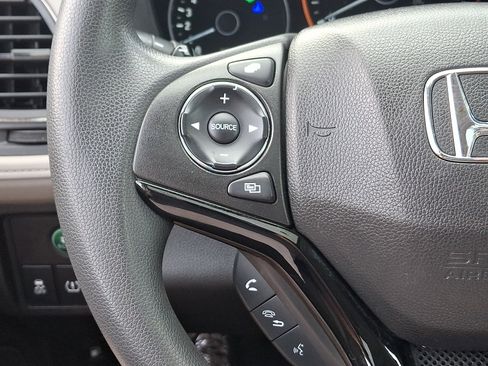 Used 2016 Honda HR-V EX image 21
