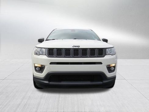 Certified 2021 Jeep Compass Latitude image 8