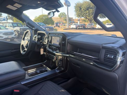 Used 2022 Ford F150 XL w/ STX Appearance Package RWD image 13
